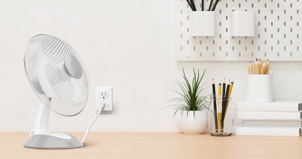 Small fan plugged into Feit Electric Smart Plug.